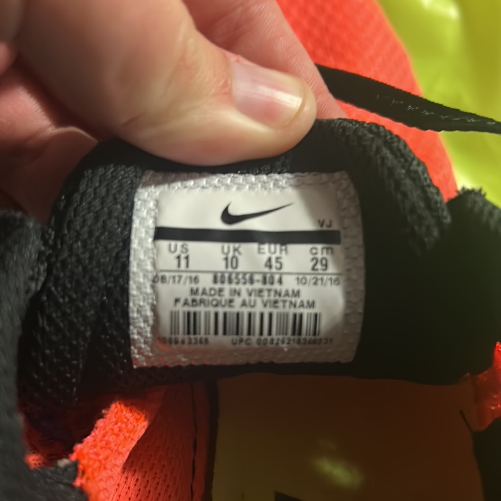 Nike Rival D Distance Track and Field Shoes. - Picture 3 of 7